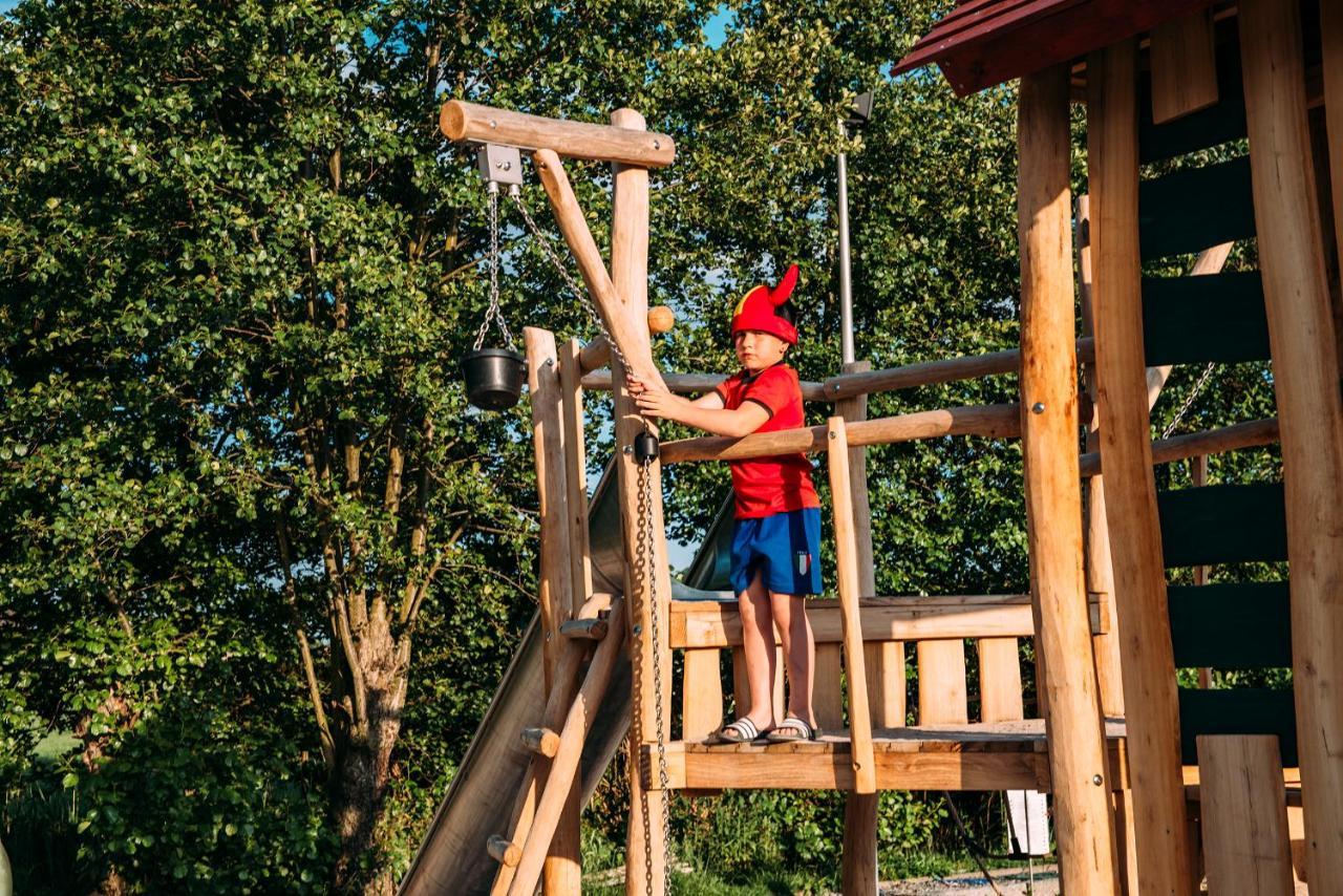 Glamping - 25 Min Roermond, Maasmechelen & Maastricht Hotel Kinrooi Exterior foto