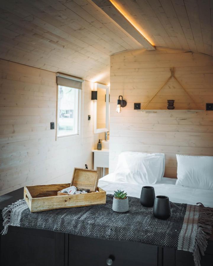 Glamping - 25 Min Roermond, Maasmechelen & Maastricht Hotel Kinrooi Exterior foto