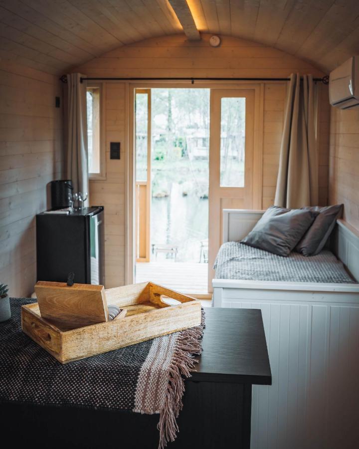 Glamping - 25 Min Roermond, Maasmechelen & Maastricht Hotel Kinrooi Exterior foto